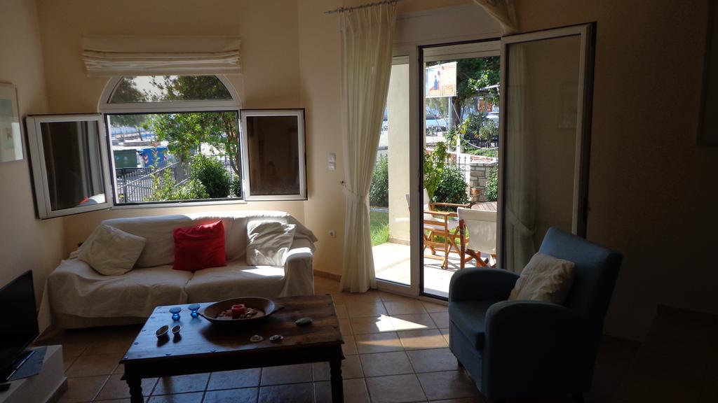 Villa Elen House Chiliadou  Esterno foto