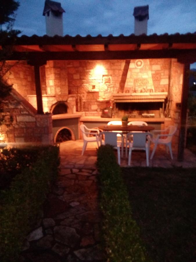 Villa Elen House Chiliadou  Esterno foto